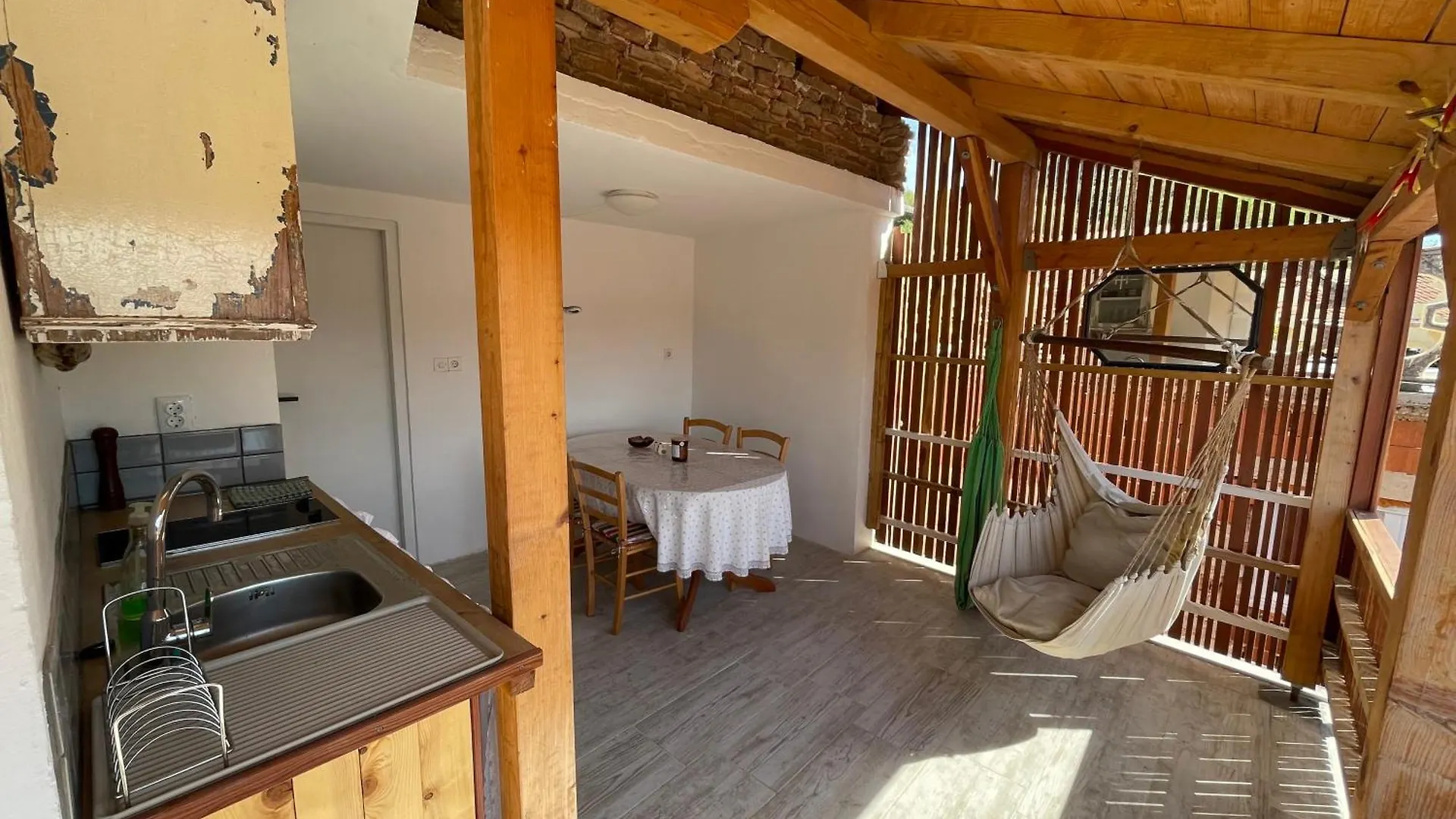 Blue Abyss Apartment Susak Croatia